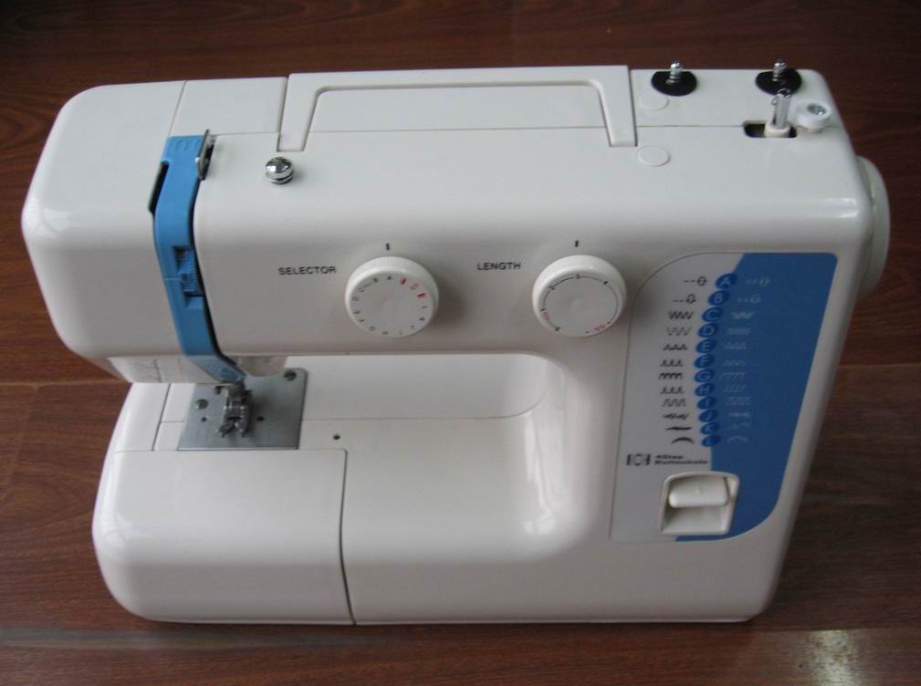 6624 Domestic Sewing Machine