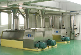 Mixing machine of instant noodle production line