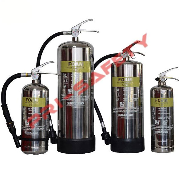 Gasoline cut off hand saw