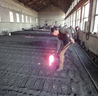 High-grade wall mounted bottle opener